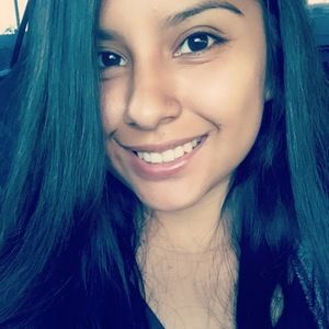 Meet your Posher, Esmeralda